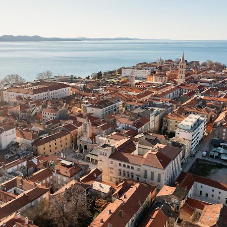 Central Rooms In Old Town By Belmont Realty Zadar Extérieur photo