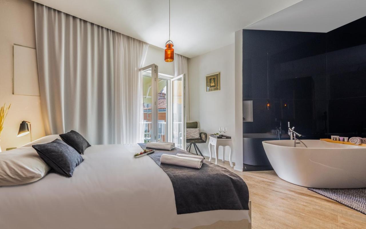 Central Rooms In Old Town By Belmont Realty Zadar Extérieur photo